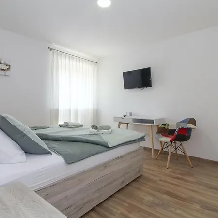 Casa Nonnina In - Haus Fuer 4 Personen Holiday home
