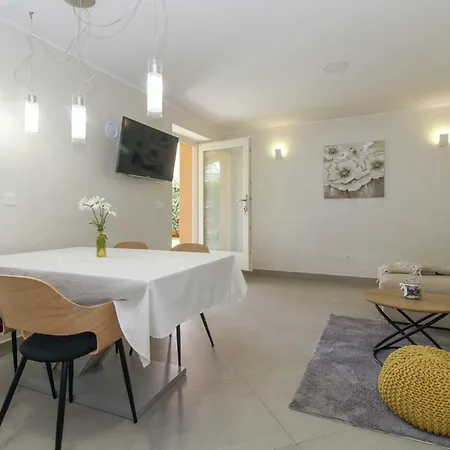 Holiday home Casa Nonnina In - Haus Fuer 4 Personen