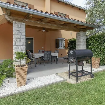 Casa Nonnina In - Haus Fuer 4 Personen
