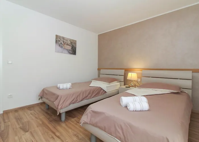 Hébergement de vacances Nonina Hiza In - Haus Fuer 4 Personen